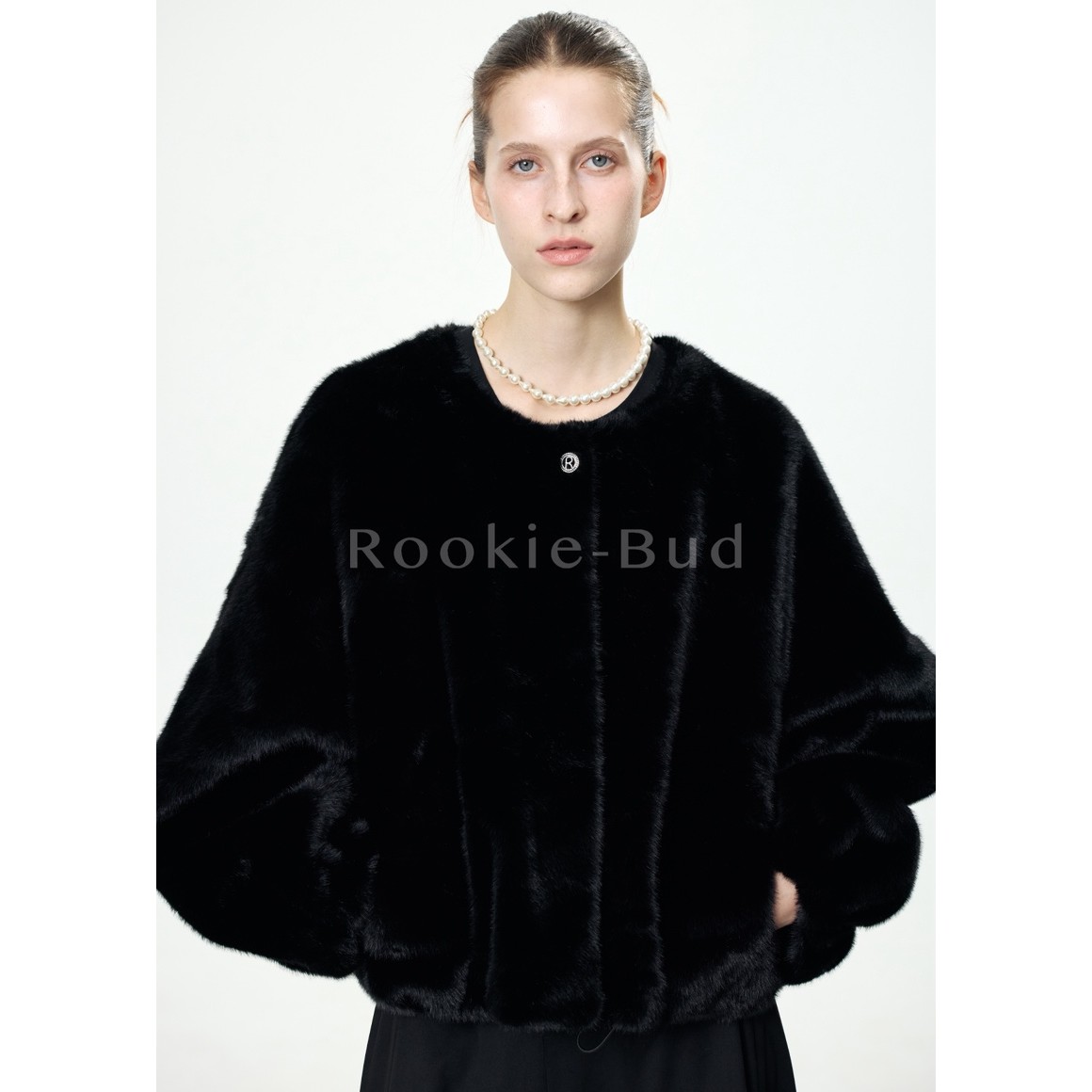 八1112韩国东大门运动瑜伽外套短款大衣区4488522炸街直邮舒适