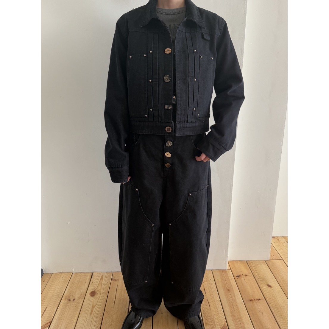 八1112韩国东大门运动户外夹克区4489308简洁冬款时尚新款复古