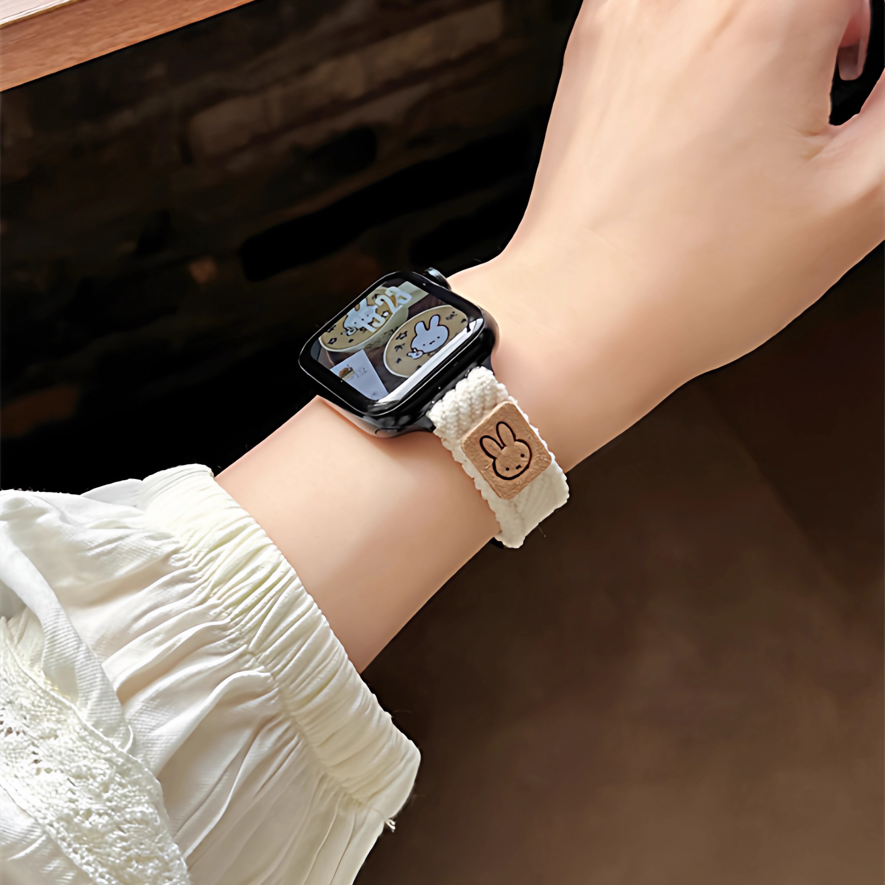 新款watch小众可爱米菲兔灯芯绒