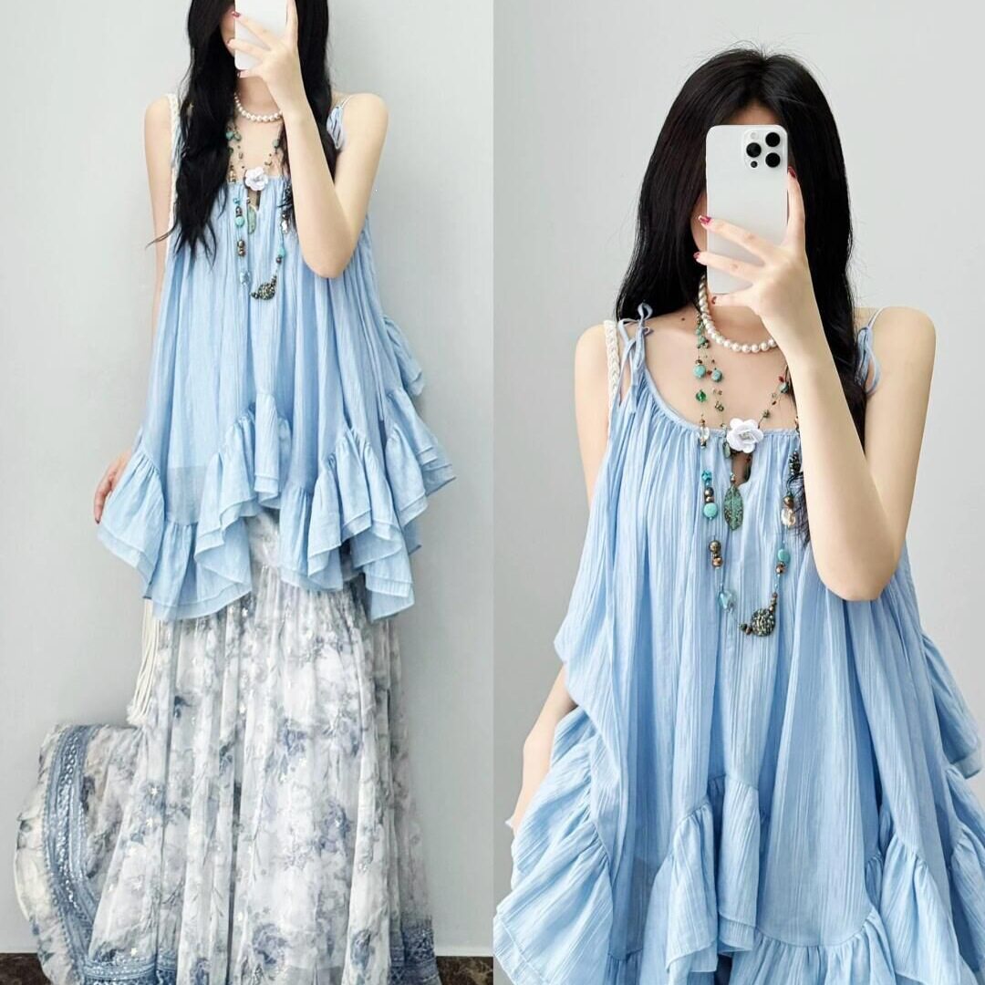 多巴胺穿搭套装裙女夏季温柔甜美蓝色小吊带背心搭配半身裙两件套