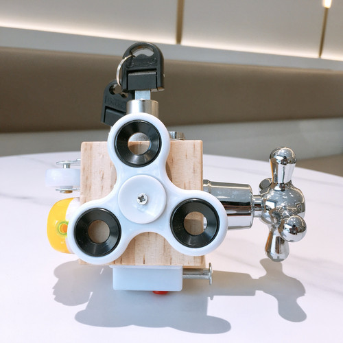 宝宝忙碌板早教玩具儿童开锁钥匙1一3岁2益智力方块蒙台梭利教具