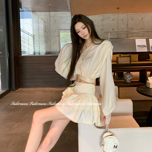 F PROJECT【画廊少女】重工小众设计蕾丝珍珠拼接上衣短裙两件套