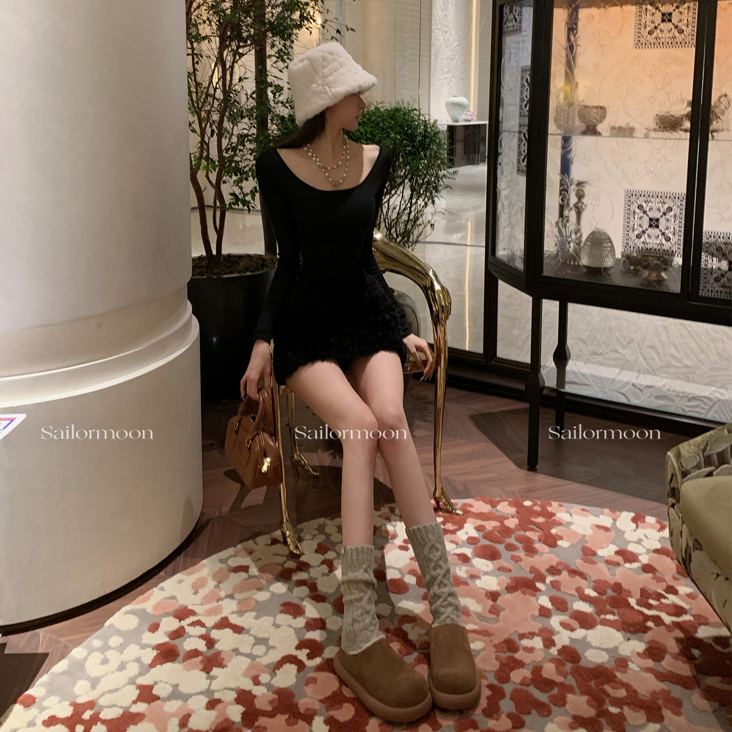 F PROJECT【韩漫天菜】大U领露背高弹带胸垫内搭秋冬打底衫上衣