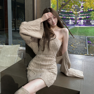 修身 摩卡慕斯 高弹针织包臀裙套装 针织短款 外套 长袖 PROJECT