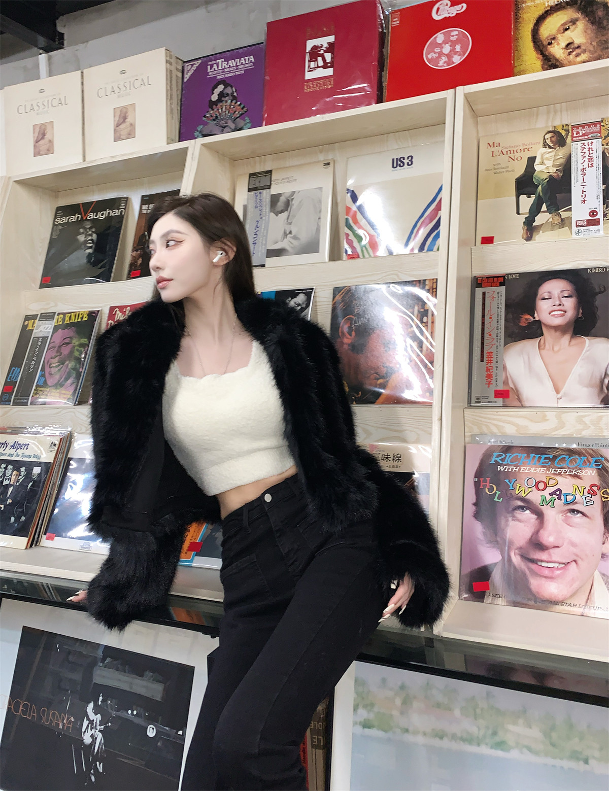 短款黑色皮草外套长袖上衣