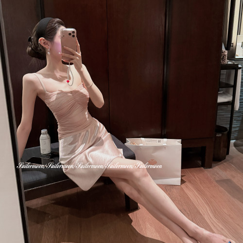 F PROJECT【娇软lace】缎面鱼尾短中裙女夏高级垂感包臀半身裙