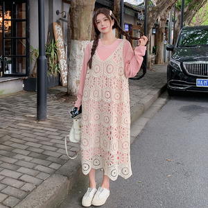 超火ootd穿搭松弛感粉色连衣裙女春秋2025新款吊带长裙图片