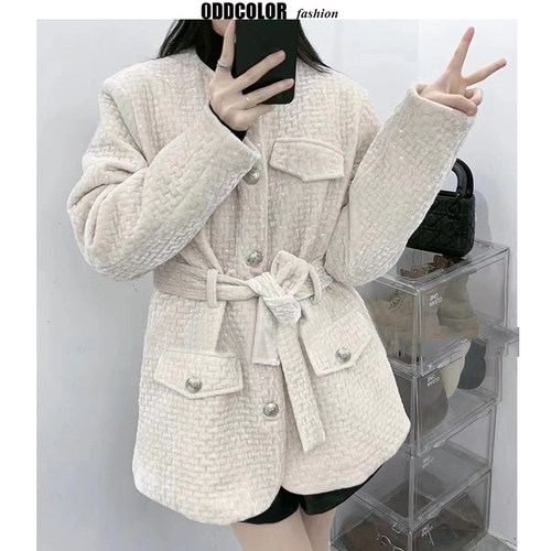 韩国丝绒小香风羽绒珠片外套