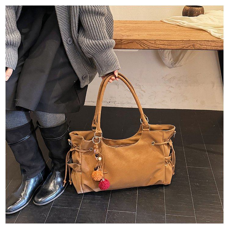 潮流简约大容量通勤包托特包旅行包2026新款通用款女包单肩手提包,箱包皮具/热销女包/男包,通用款女包,淘宝优惠券,粉丝福利购,淘宝优惠卷