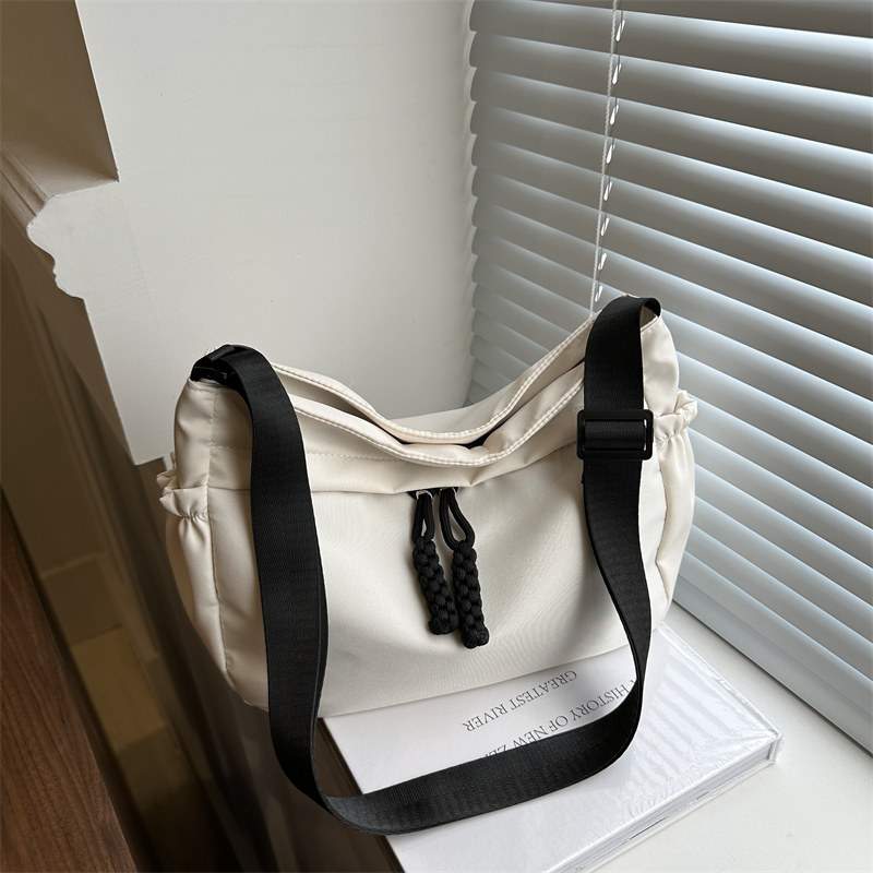 夏季休闲牛津帆布包包女2025新款大容量单肩斜挎包上课通勤托特包,箱包皮具/热销女包/男包,时尚帆布包,淘宝优惠券,粉丝福利购,淘宝优惠卷