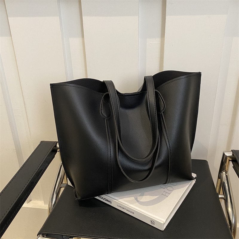 高级感上班通勤包大容量托特包