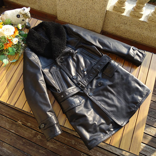 远胜1千刀的原版羊毛领棉大衣