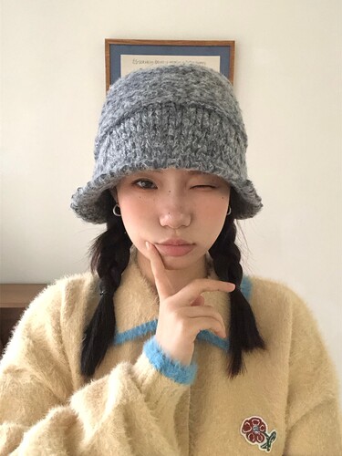 ins慵懒风灰蓝调混色针织渔夫帽