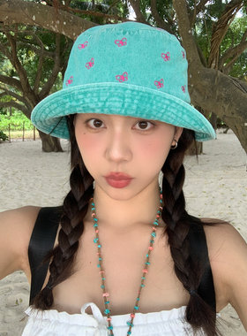 重工蝴蝶刺绣渔夫帽显白湖蓝色女