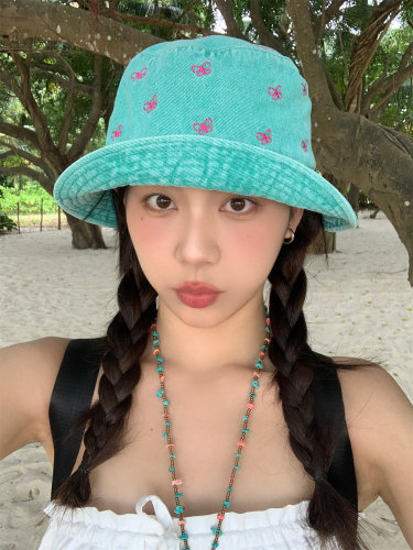 重工蝴蝶刺绣渔夫帽显白湖蓝色女