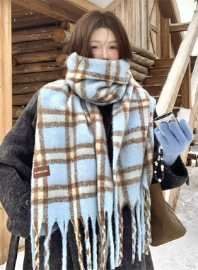 冰雪氛围感蓝咖格子流苏围巾女冬