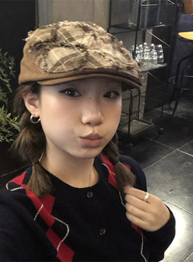 小众复古割破设计流苏格纹前进帽