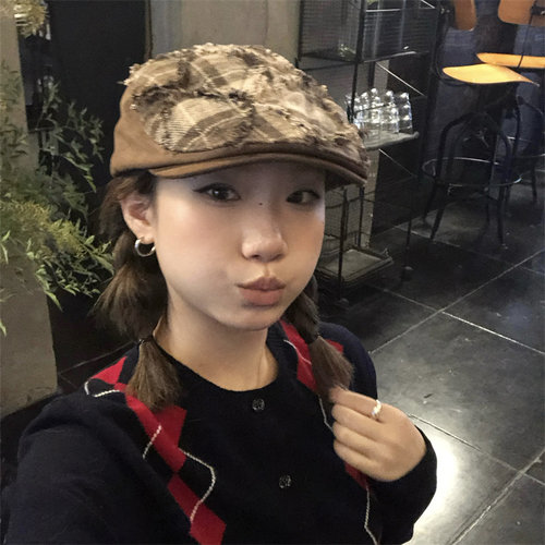小众复古割破设计流苏格纹前进帽