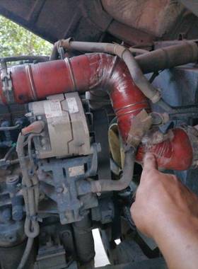 增压器软管中冷器进气管红色胶管格尔发适配潍柴 28161-Y4J32