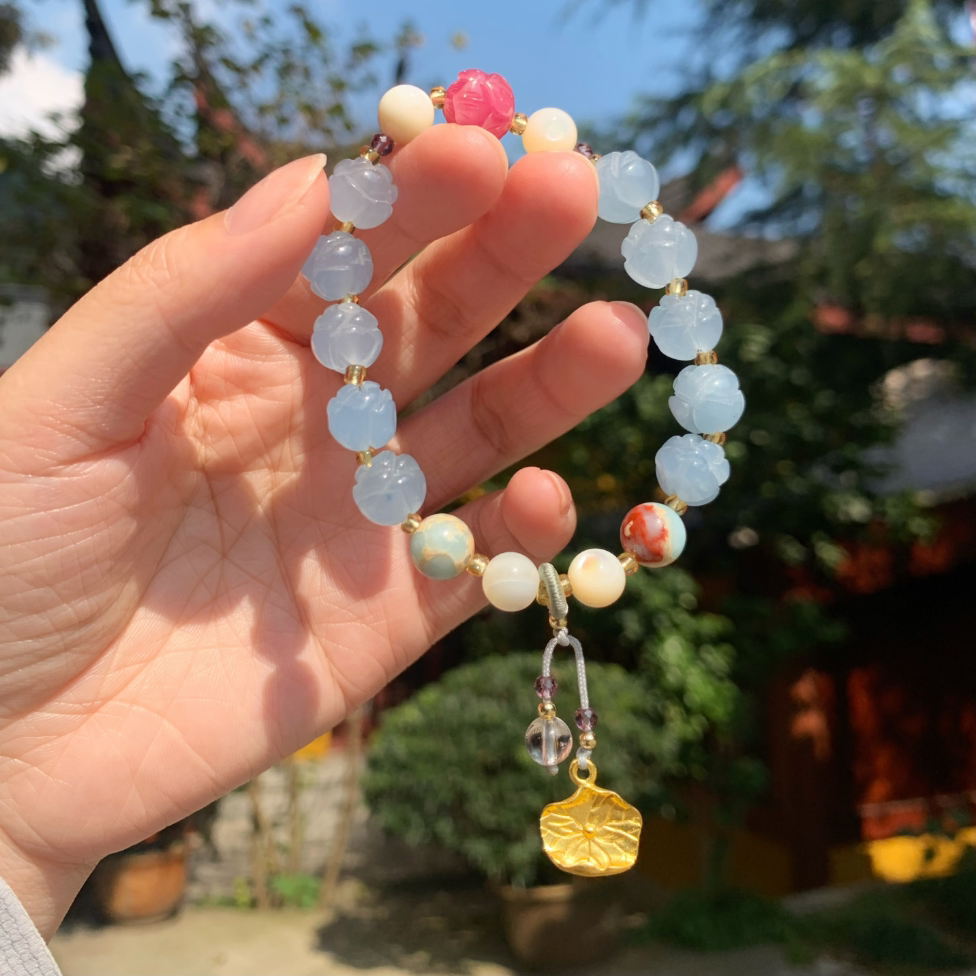 代杭州流通处金丝玉莲花手串