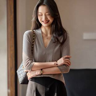 100%纯山羊绒68支精仿女士围巾领气质都市风秋冬新款慵懒百搭打底