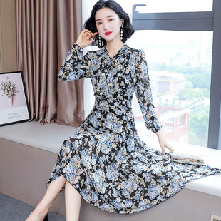2020新款 长款 秋装 气质v领收腰显瘦大码 碎花裙 时尚 雪纺连衣裙长袖