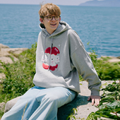 PSO 可爱苹果小狗毛绒贴布绣宽松情侣连帽卫衣外套 女装 Brand 男装