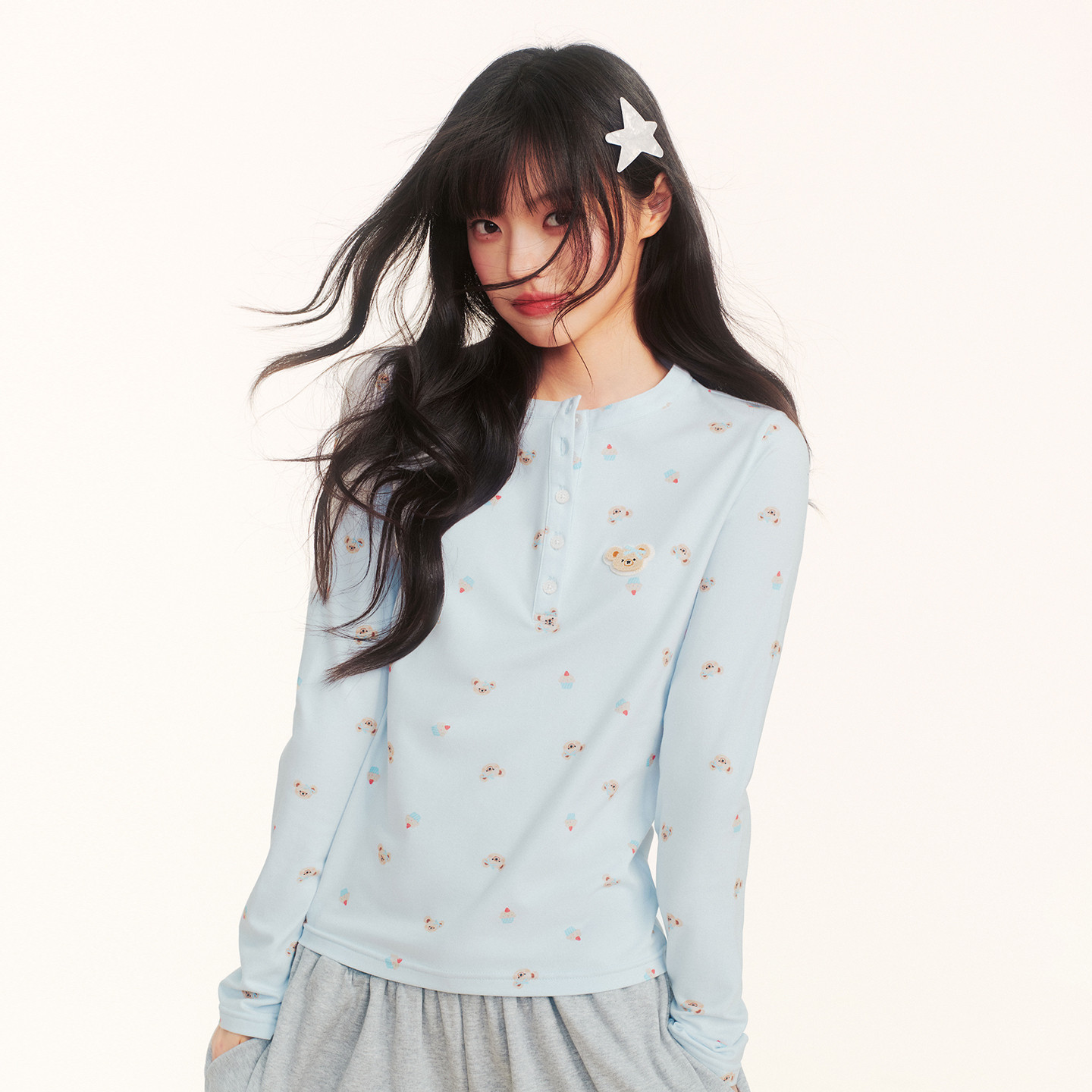PSO Brand女装奶芙小熊莱赛尔亨利领甜美长袖上衣休闲少女t恤秋季图片