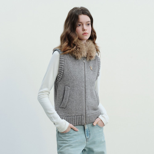 PSO Brand女装仿兔绒可爱小狗毛领针织毛线背心马甲毛织外套开衫