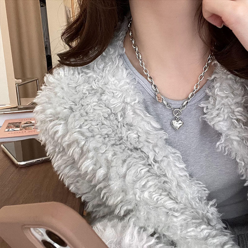 2025年新款轻奢小众爱心ot扣银项链女个性ins百搭高级毛衣链