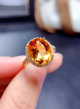 今饰有约鸽子蛋金黄锆石戒指女