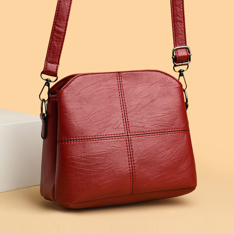 女包水桶包2025新款妈妈单肩包高档时尚百搭中老年婆婆软皮斜挎包,箱包皮具/热销女包/男包,水桶包,淘宝优惠券,粉丝福利购,淘宝优惠卷
