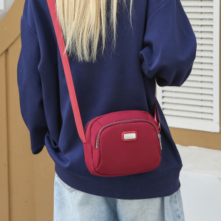 小包包2026新款 小方包布包 潮迷你单肩斜挎包简约尼龙帆布手机时尚