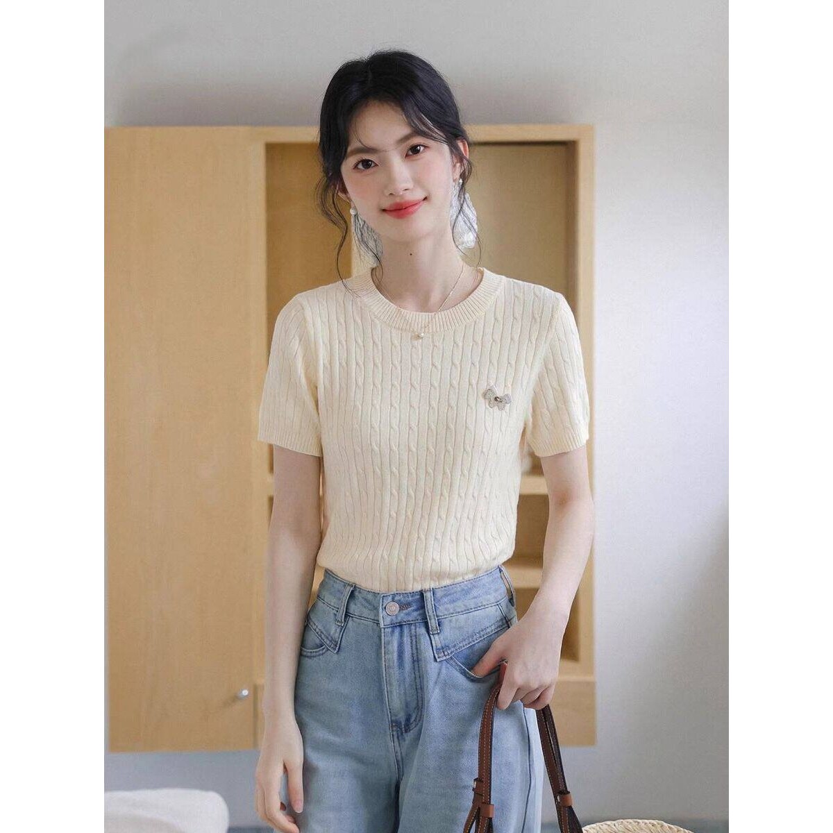 山姆进口现货圆领麻花毛衣短袖女新款春季针织衫纯色打底修身短款