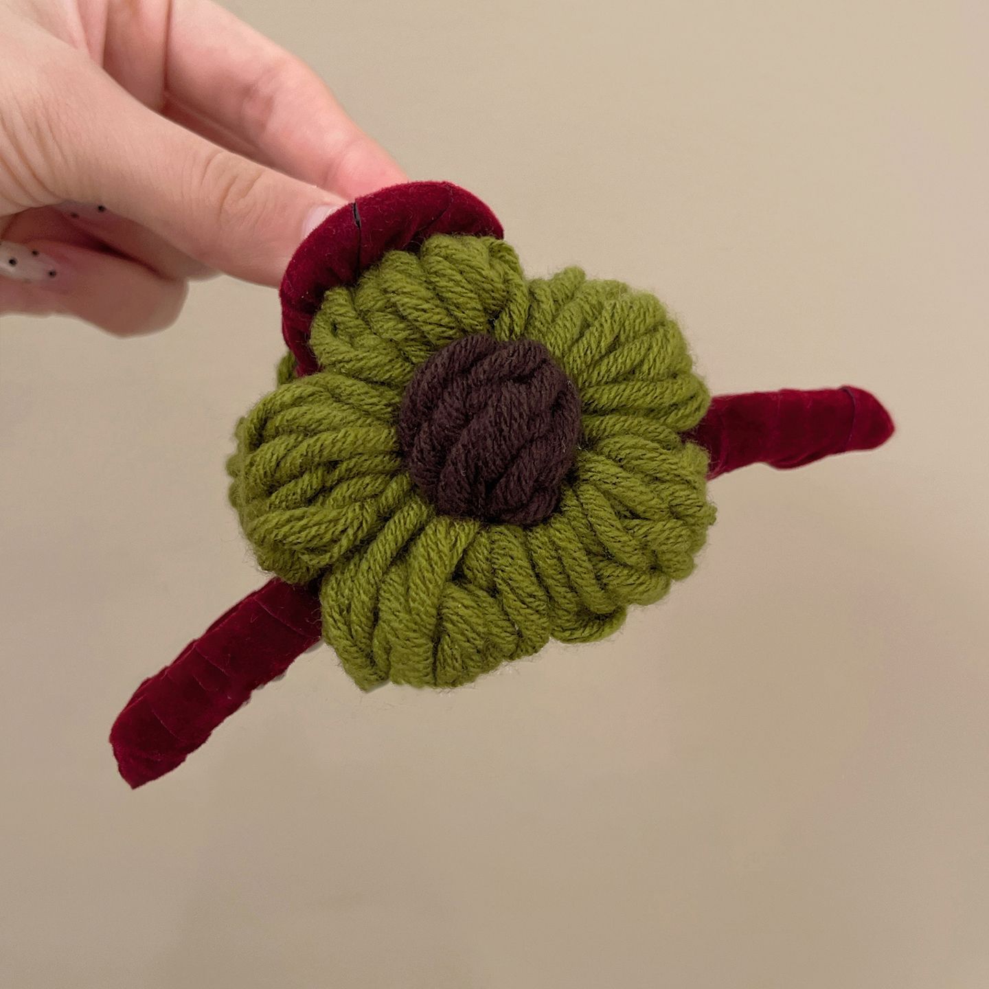 进口东京日落高级感早秋毛线花朵丝绒抓夹精致优雅气质温柔百搭