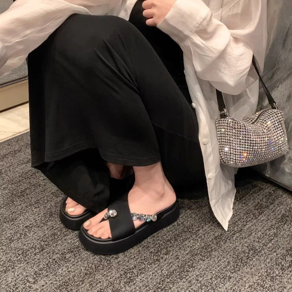 胖东来凉拖鞋女夏季外穿时尚2025水钻高级感厚底凉鞋夹趾防滑沙滩