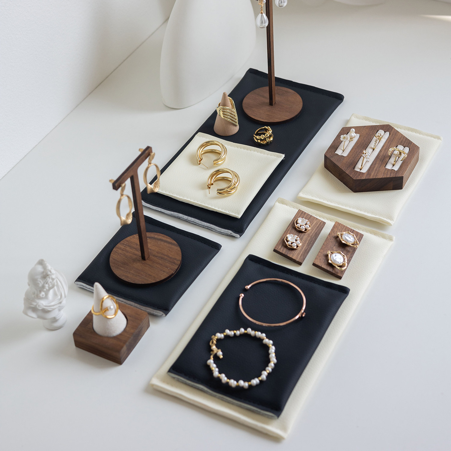 가죽 쥬얼리 귀걸이 목걸이 디스플레이 쿠션 쥬얼리 쥬얼리 링 디스플레이 패브릭 장식 쿠션 귀걸이 사진 소품