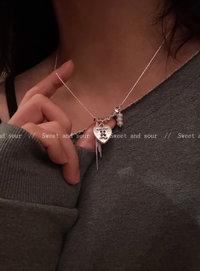 甜酷风爱心项链女小众设计感高级流苏锁骨链气质百搭毛衣链颈链潮
