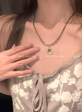 2024新款项链双层虎眼皮绳美拉德