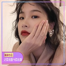 珍珠设计感耳钉小众网红耳环女气质韩国个性耳饰品2020新款潮耳夹