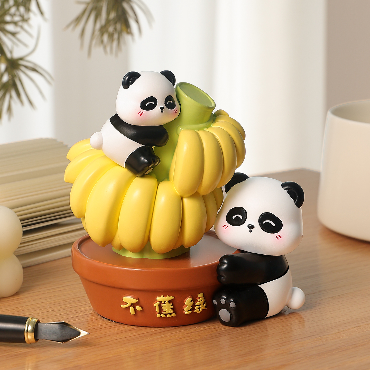 熊猫不焦虑摆件办公室桌面装饰品