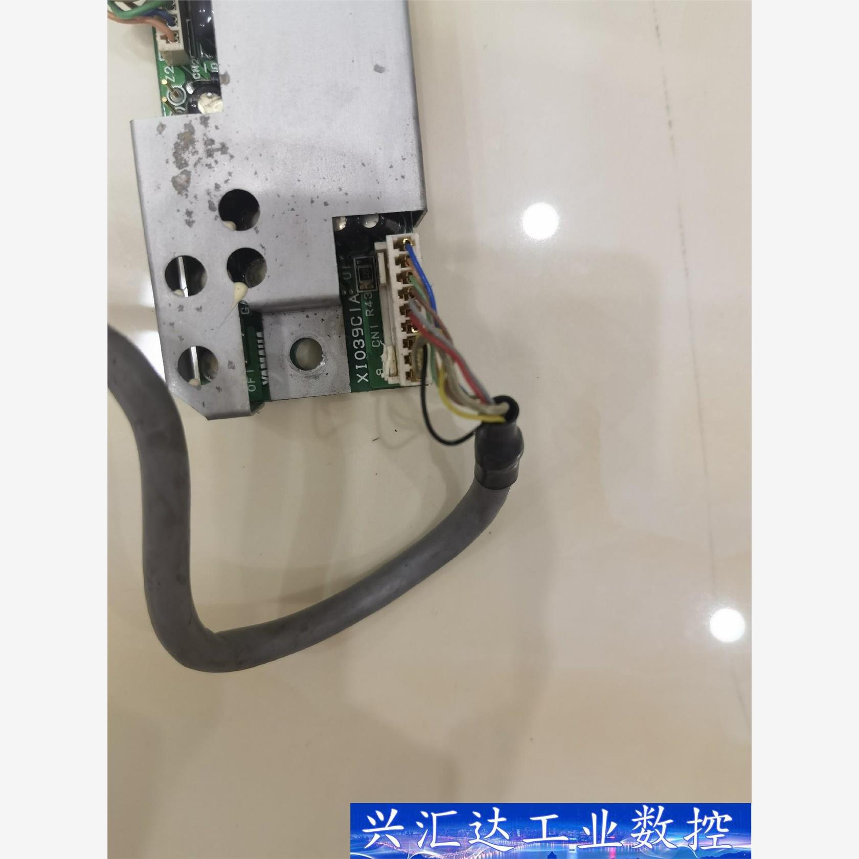 X1039C1A三菱主轴编码器，拆机，实物拍摄。需要可以联  询价下单