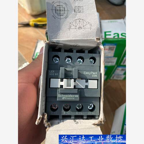 施耐德LC1N3201M5N 接触器  询价下单