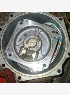 三菱OSE104编码器，带外壳，东西如图，同款10几个，单卖