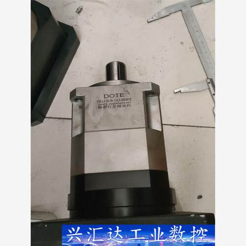 180小输出法兰速比20行星减速机多台，成色自定义没擦  询价下单