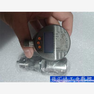 易福门拆机雷达液位器两个，型号lr2750 拆机的成色不  询价下单