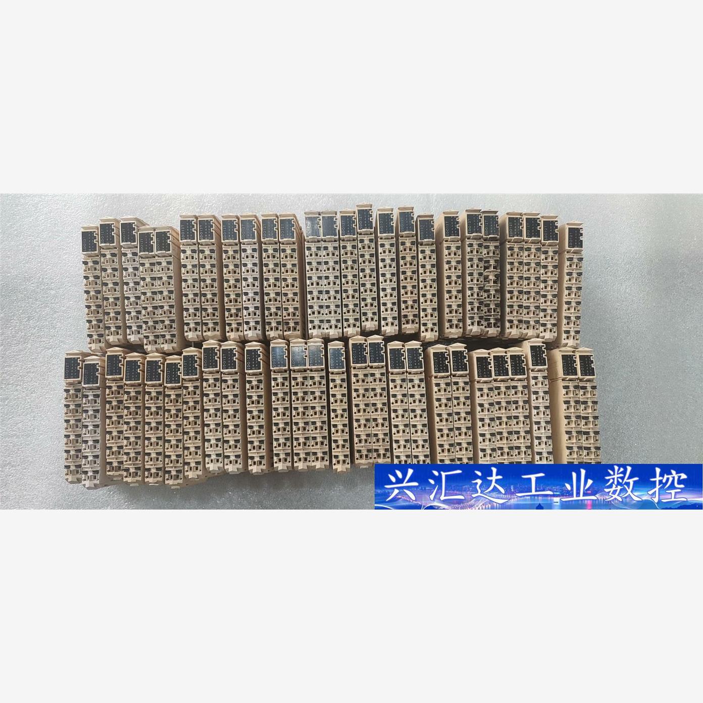 TM5SDO12T，Schneidrer施耐德PLC，二手拆 询价下单