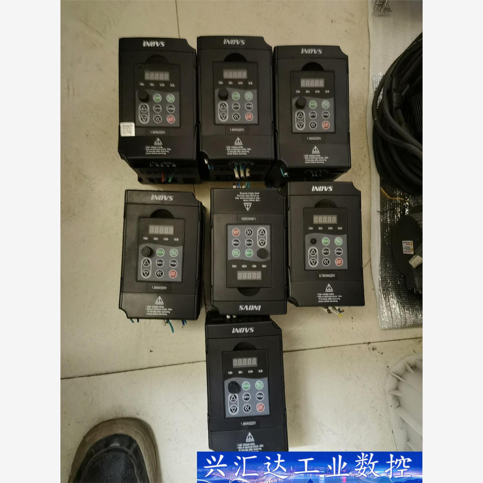 英捷思变频器 Y500-Y0015M1 (1.5kw) 共7  询价下单