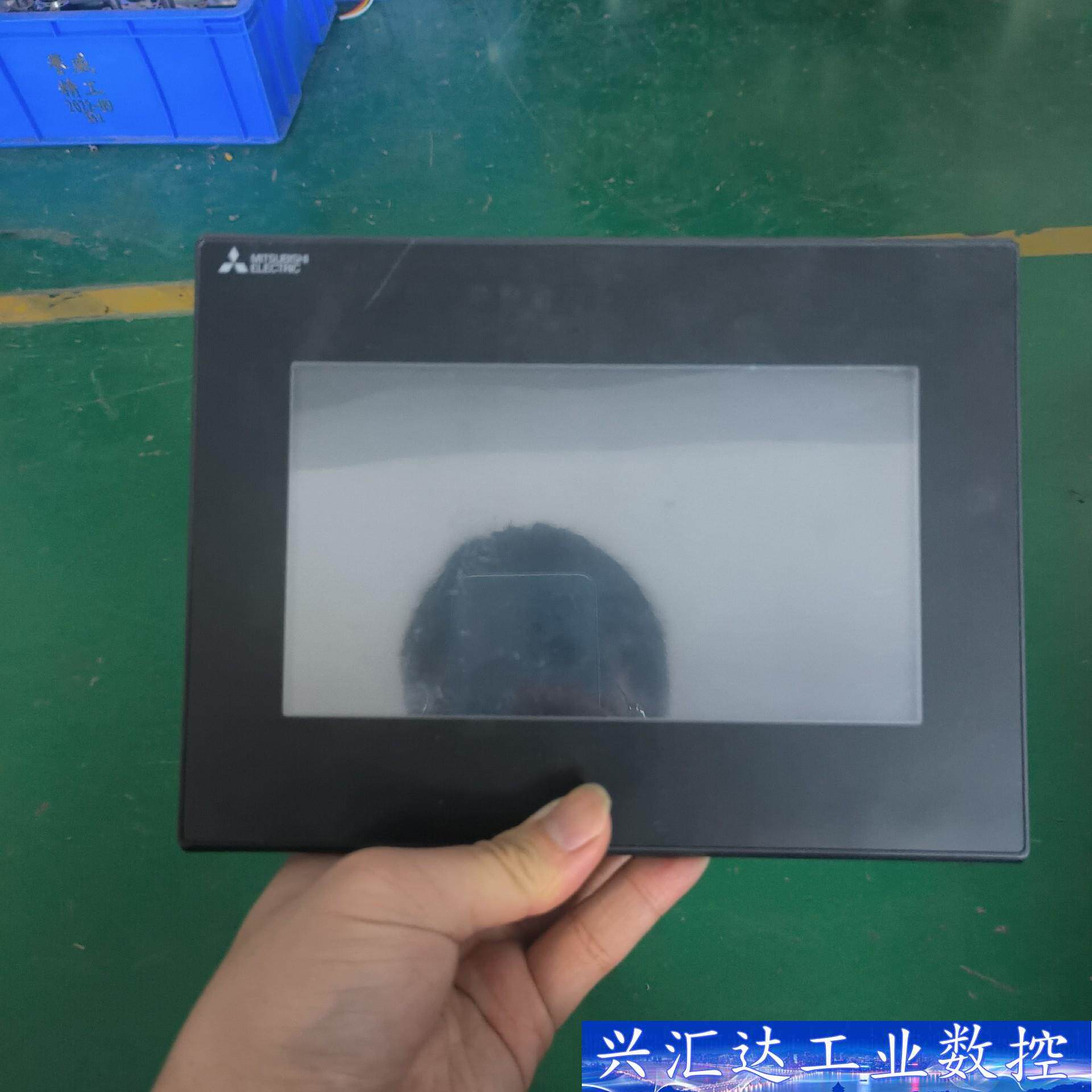 充新20年三菱 GS2107-WTBD 触摸屏4台，正品原装  询价下单