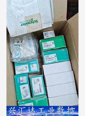 施耐德LUCA1XBL +LUB120  1个; 询价下单